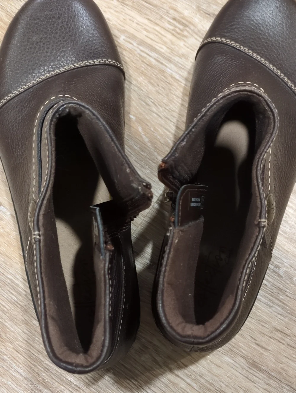 ❤️⭐Collection by Clarks Women's Dark Brown Leather Ankle Boots w/ Side Zip sz 7M